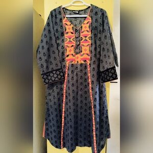 Elegant Gray and Pink Women's Tunic